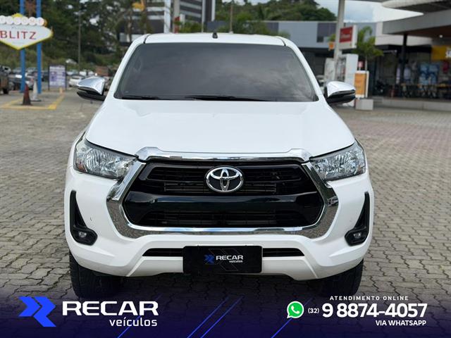 TOYOTA HILUX CD SR 4X4 2.8 TDI DIESEL AUT. 2022