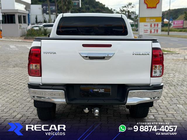 TOYOTA HILUX CD SR 4X4 2.8 TDI DIESEL AUT. 2022