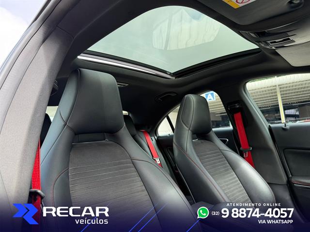 MERCEDES-BENZ CLA-250 SPORT 4MATIC 2.0 16V 211CV AUT. 2015