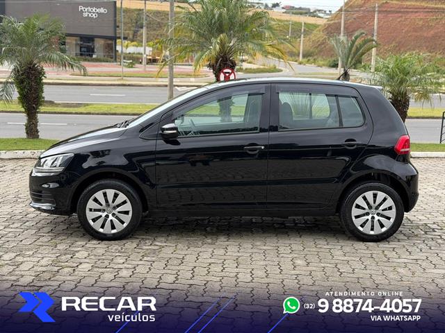 VOLKSWAGEN FOX TRENDLINE 1.0 FLEX 8V 5P 2015