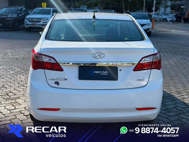 HYUNDAI HB20S C.PLUS/C.STYLE1.0 FLEX 12V MEC. 4P 2015