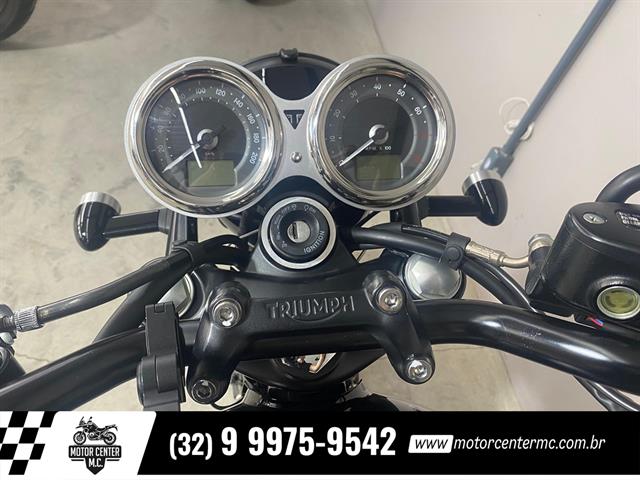 TRIUMPH BONNEVILLE T120 BLACK 2019