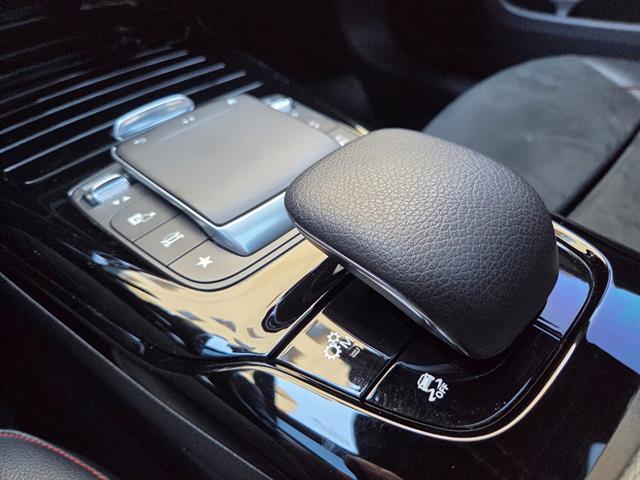 MERCEDES-BENZ A-35 AMG SEDAN 4MATIC 2.0 TB AUT. 2020