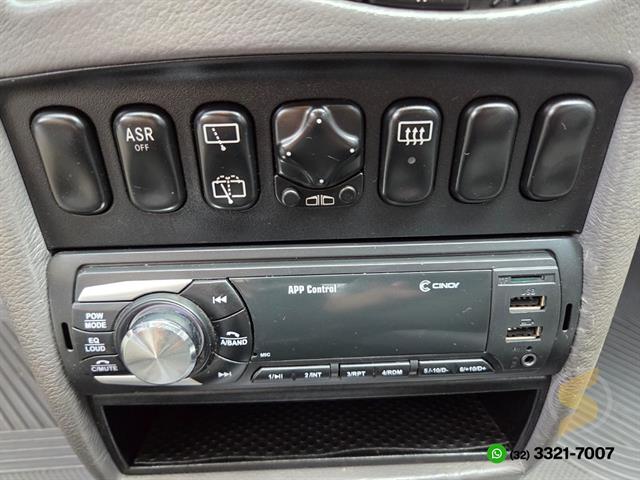 MERCEDES-BENZ CLASSE A A 160 CLASSIC/ SPIRIT MEC. 2002