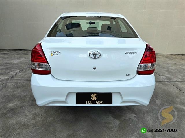 TOYOTA ETIOS X PLUS SEDAN 1.5 FLEX 16V 4P MEC. 2020