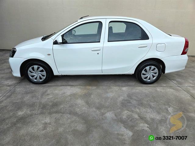 TOYOTA ETIOS X PLUS SEDAN 1.5 FLEX 16V 4P MEC. 2020