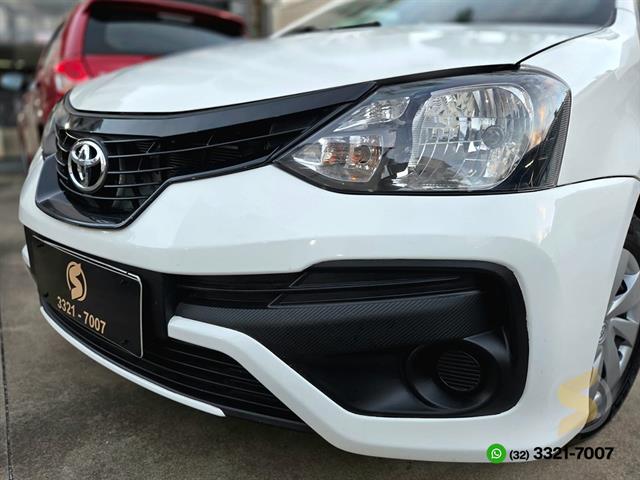 TOYOTA ETIOS X PLUS SEDAN 1.5 FLEX 16V 4P MEC. 2020