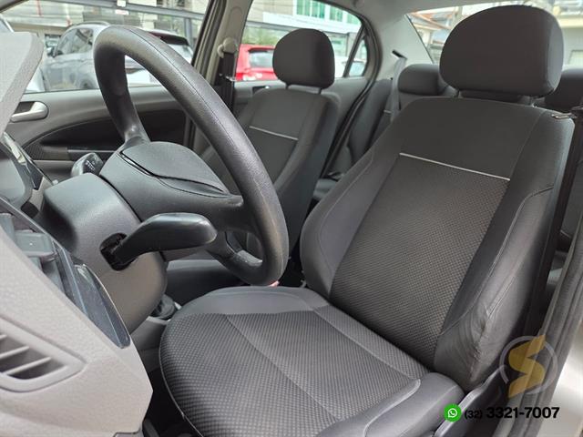 VOLKSWAGEN VOYAGE COMF/HIGHLI. 1.6 T.FLEX 8V 4P 2017