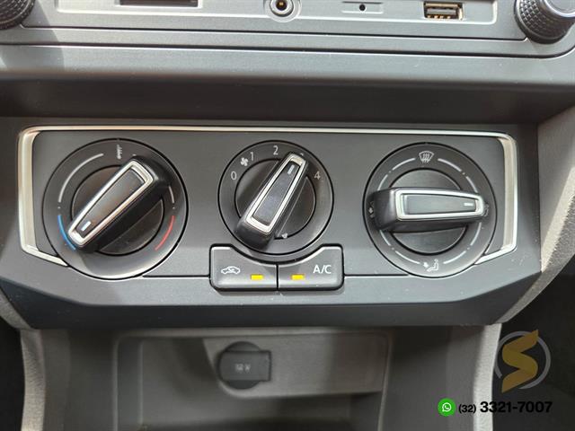 VOLKSWAGEN VOYAGE COMF/HIGHLI. 1.6 T.FLEX 8V 4P 2017