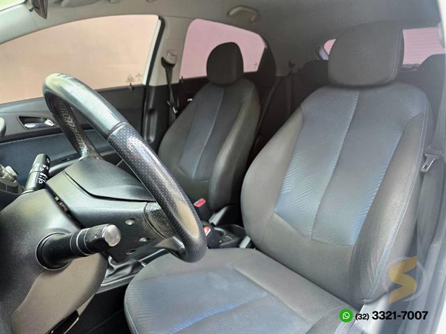 HYUNDAI HB20X STYLE 1.6 FLEX 16V MEC. 2015