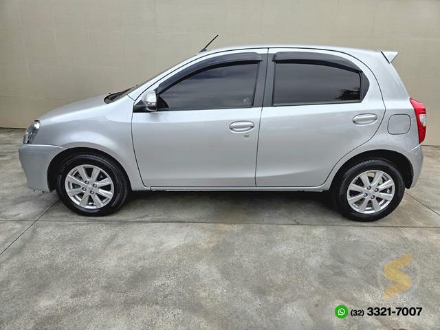 TOYOTA ETIOS XLS 1.5 FLEX 5P AUT. 2017