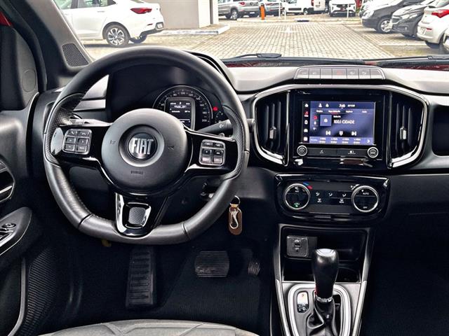 FIAT Strada VOLCANO 1.3 FLEX 8V CD AUT. 2023
