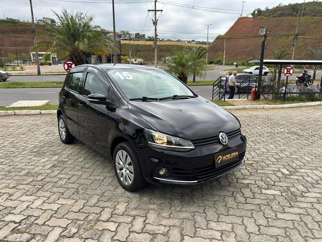 VOLKSWAGEN Fox TRENDLINE 1.6 FLEX 8V 5P 2015