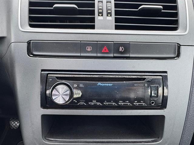 VOLKSWAGEN Fox TRENDLINE 1.6 FLEX 8V 5P 2015