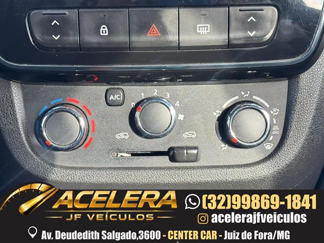 RENAULT KWID OUTSIDER 1.0 FLEX 12V 5P MEC. 2020
