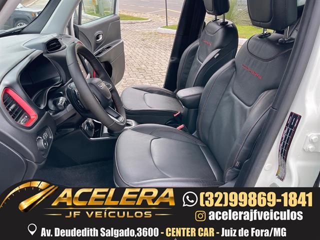 JEEP RENEGADE TRAILHAWK T270 1.3 TB FLEX AUT. 2024
