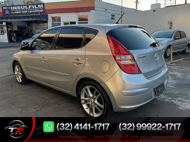HYUNDAI I30CW 2.0 16V 145CV MEC. 5P 2012
