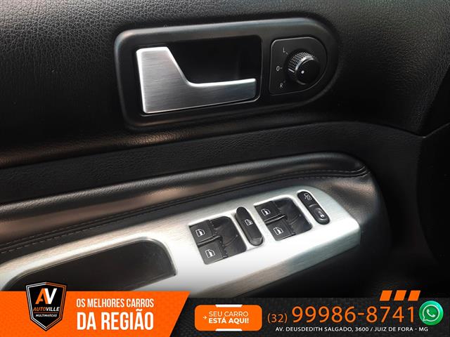 VOLKSWAGEN GOLF SPORTLINE 1.6 MI TOTAL FLEX 8V 4P 2013