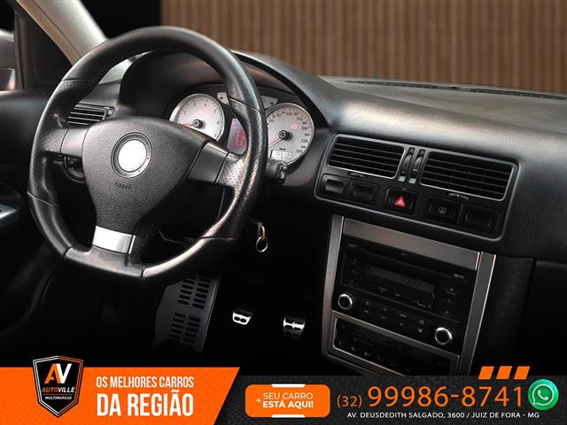 VOLKSWAGEN GOLF SPORTLINE 1.6 MI TOTAL FLEX 8V 4P 2013