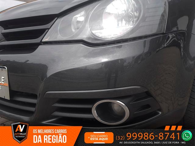 VOLKSWAGEN GOLF SPORTLINE 1.6 MI TOTAL FLEX 8V 4P 2013