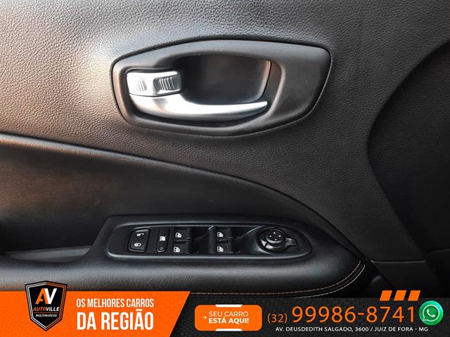 JEEP COMPASS LONGITUDE 2.0 4X2 FLEX 16V AUT. 2017