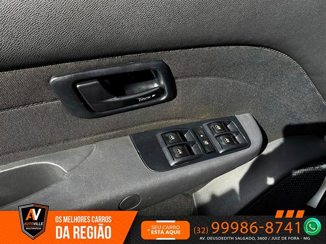 FIAT PALIO WEEK.ADV.LOCK.DUALOGIC 1.8 FLEX 2013
