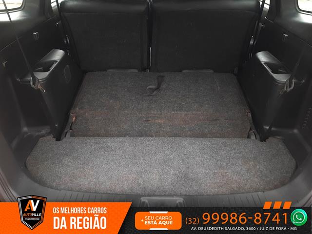 NISSAN LIVINA GRAND S 1.8 16V FLEX FUEL MEC. 2013