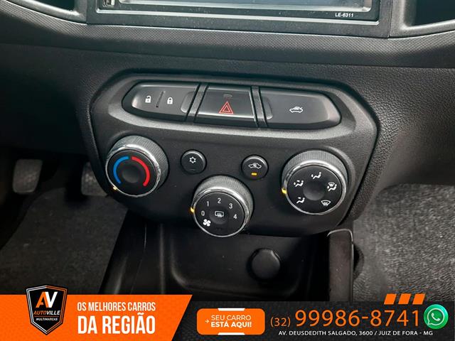 CHEVROLET ONIX HATCH LT 1.0 8V FLEXPOWER 5P MEC. 2014