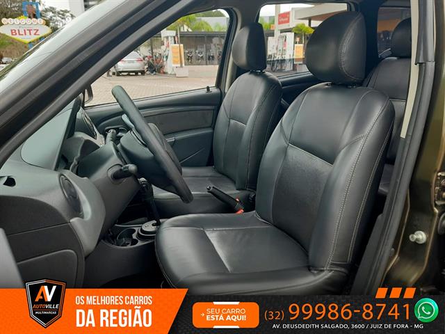 RENAULT DUSTER TECHROAD 2.0 HI-FLEX 16V AUT. 2013