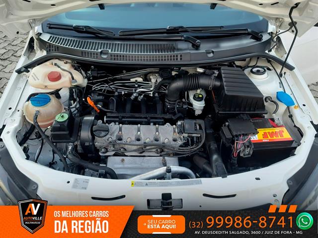 VOLKSWAGEN VOYAGE TRENDLINE 1.6 T.FLEX 8V 4P 2015