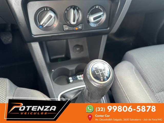VOLKSWAGEN FOX 1.0 MI TOTAL FLEX 8V 5P 2011