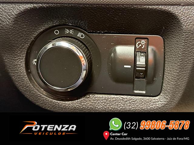 CHEVROLET ONIX HATCH LT 1.0 8V FLEXPOWER 5P MEC. 2017
