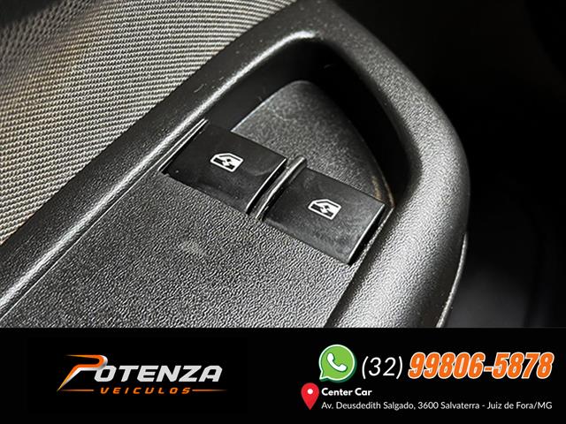 CHEVROLET ONIX HATCH LT 1.0 8V FLEXPOWER 5P MEC. 2017