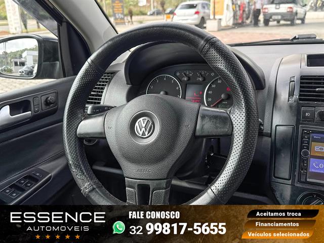 VOLKSWAGEN POLO 1.6 MI/S.OURO 1.6 MI TOT.FLEX 8V 5P 2013