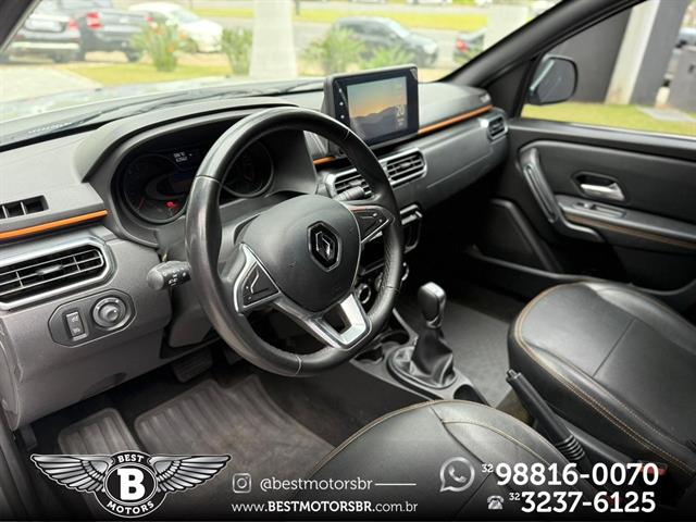 RENAULT OROCH OUTSIDER 1.3TCE FLEX AUT. 2023