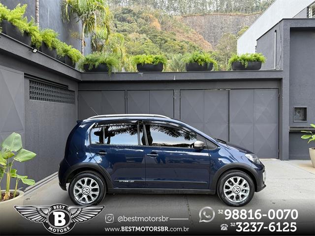 VOLKSWAGEN up! CROSS 1.0 TSI TOTAL FLEX 12V 5P 2017