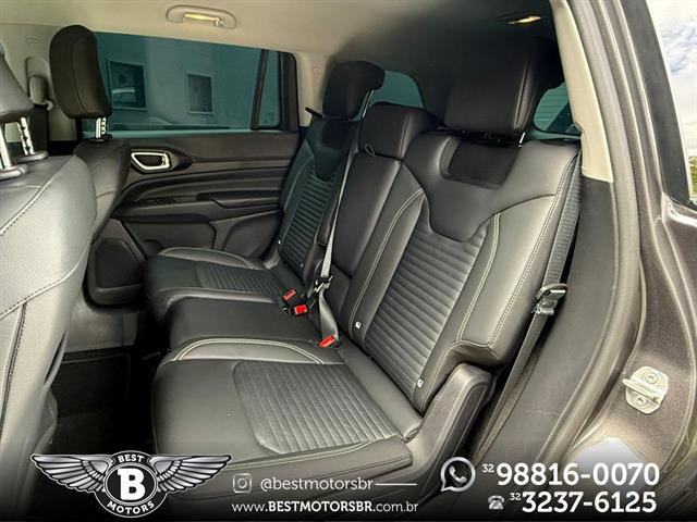 JEEP COMMANDER LONGITUDE T270 1.3 TB FLEX AUT 2025