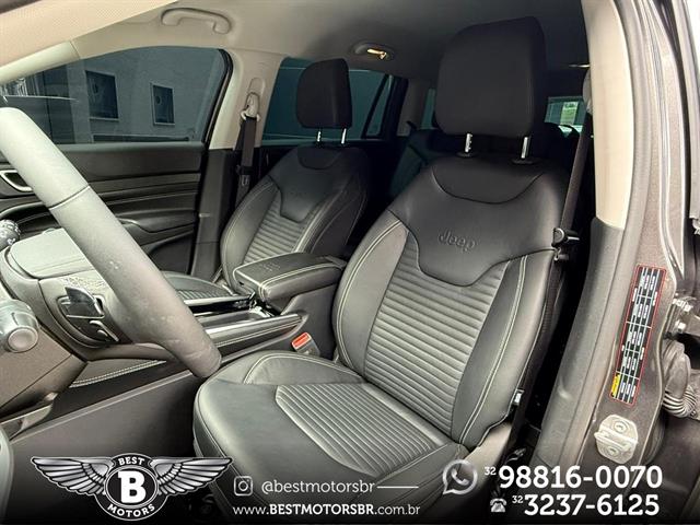 JEEP COMMANDER LONGITUDE T270 1.3 TB FLEX AUT 2025