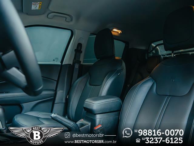 FIAT TORO VOLCANO 2.2 16V 4X4 TB DIESEL AUT. 2025