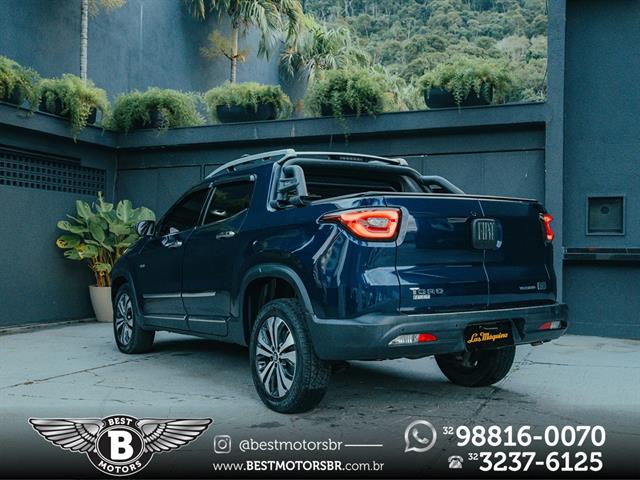 FIAT TORO VOLCANO 2.2 16V 4X4 TB DIESEL AUT. 2025