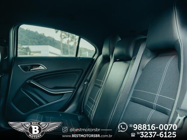 MERCEDES-BENZ CLASSE A 200 1.6 TB 16V URBAN 156CV AUT. 2014