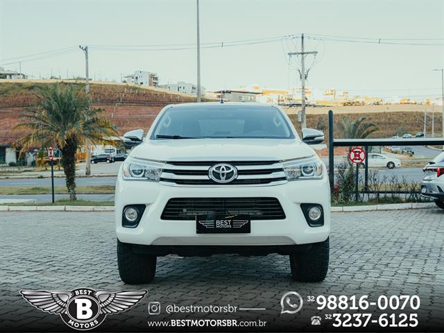 TOYOTA HILUX CD SRX 4X4 2.8 TDI 16V DIESEL AUT. 2017