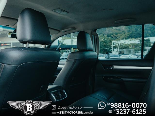 TOYOTA HILUX CD SRX 4X4 2.8 TDI 16V DIESEL AUT. 2017