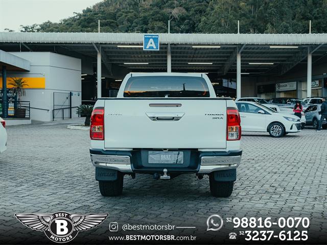 TOYOTA HILUX CD SRX 4X4 2.8 TDI 16V DIESEL AUT. 2017