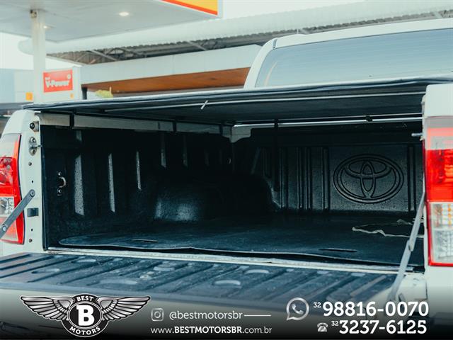 TOYOTA HILUX CD SRX 4X4 2.8 TDI 16V DIESEL AUT. 2017