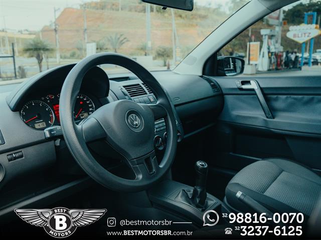 VOLKSWAGEN POLO 1.6 E-FLEX 8V 5P 2013