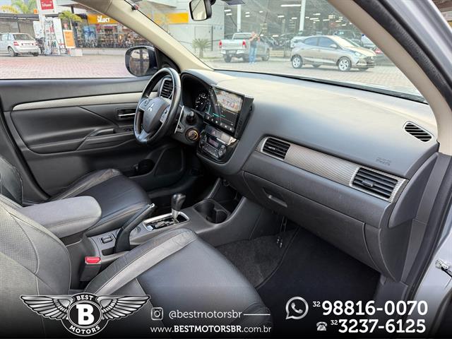 MITSUBISHI OUTLANDER 2.0 16V 160CV AUT. 2014