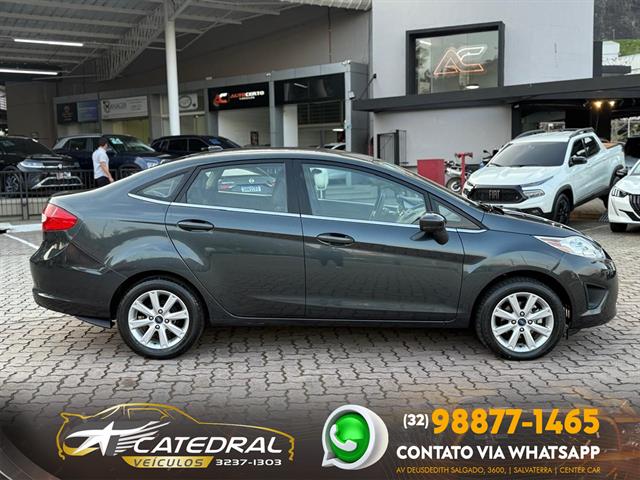 FORD FIESTA SEDAN SE 1.6 16V FLEX 4P 2011