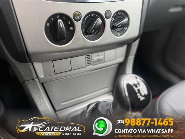 FORD FOCUS 1.6 S/SE/SE PLUS FLEX 8V/16V  5P 2013