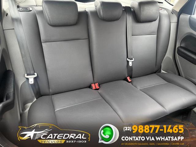 FORD FOCUS 1.6 S/SE/SE PLUS FLEX 8V/16V  5P 2013